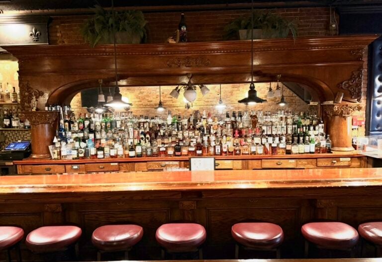 The Ravens Club