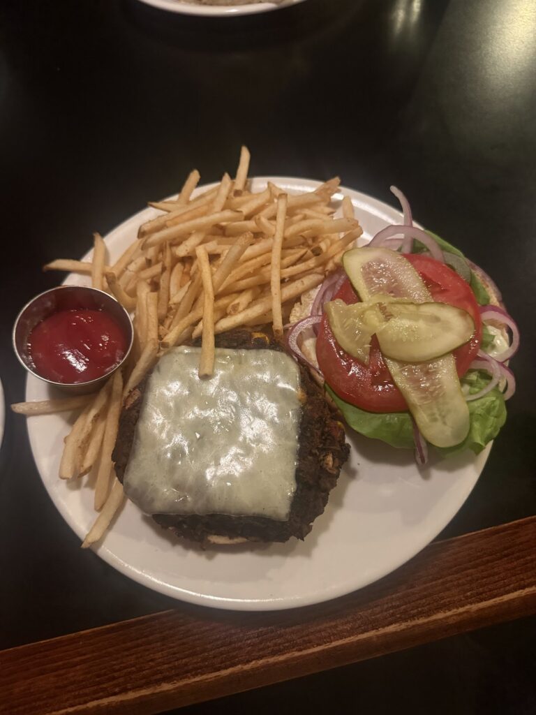 Carlyle Grill, Ann Arbor