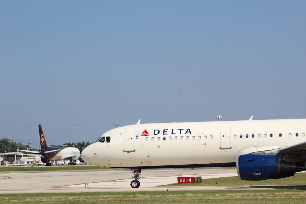 Go Metro Taxi & Limo Detroit Airport Cars & Executive Ride Service, Ann Arbor