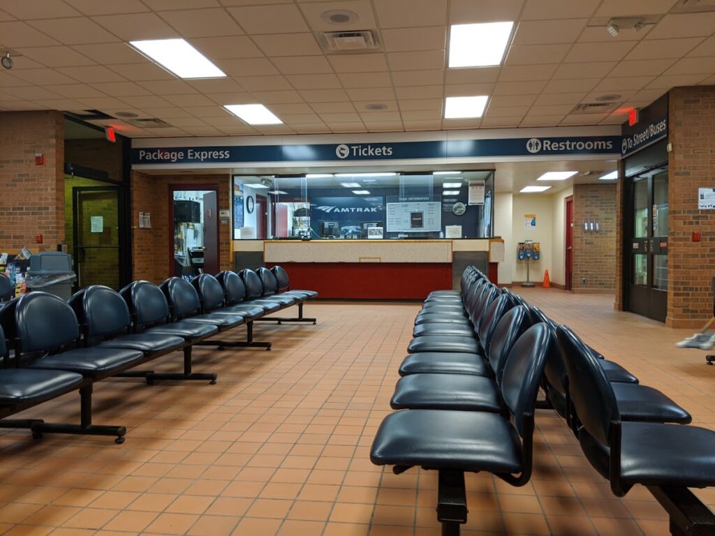 Greyhound: Bus Station, Ann Arbor