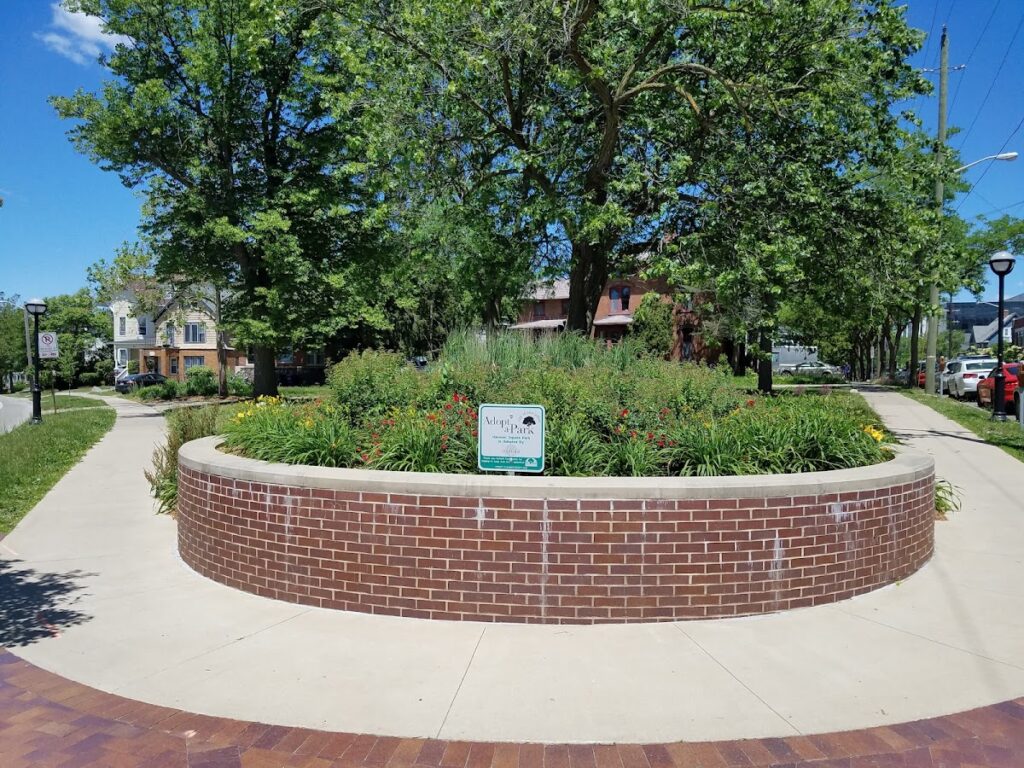 Hanover Square Park, Ann Arbor